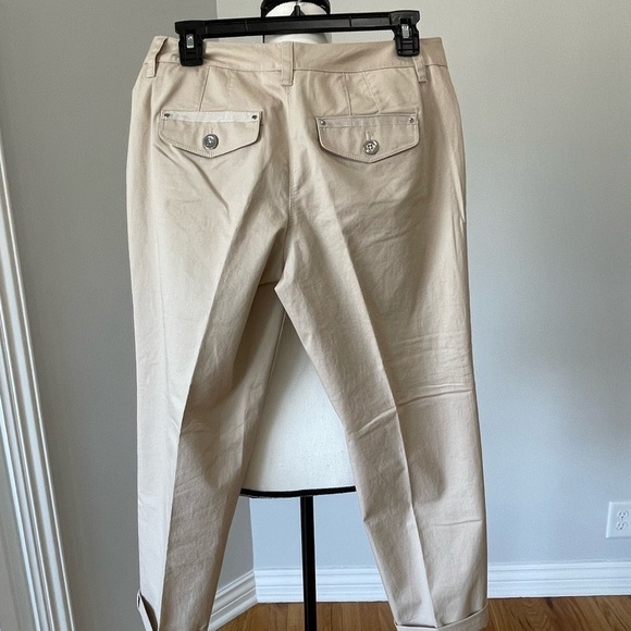White House Black Market Pants in neutral color size 4 tabbed pockets - Picture 14 of 14